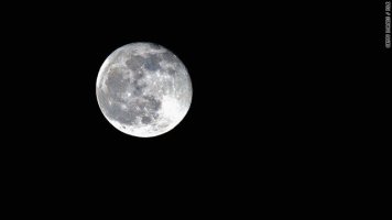 Weekend full moon the biggest in about 20 years