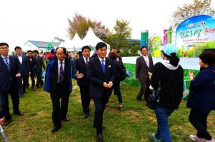 고창군, 국민안전의 날 맞아 현장행정 실시, 지역 농특산물 애용 홍보단 창단, 군민을 위한 평생교육 프로그램 운영