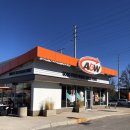치비치비 | [캐나다] A&amp;W Canada에서 즐기는 든든한 아침! 클래식 브렉퍼스트 &amp; 치비 치킨버거 후기
