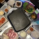 꽃돼지생삼겹