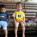 냇가에앉아서 이미지