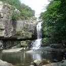 여름 휴가철 가볼만한 폭포 명소 이미지