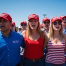 미국 대선을 앞둔 세계+ 민주주의는 어디로? | MAGA와 MAGA Moms, 이들은 누구이고 무엇을 원하는 걸까요?