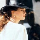 Romantic m 이미지