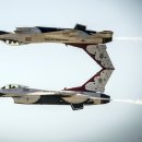 숲속작은개울 이미지