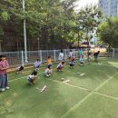 8/26(수) - 8월이벤트데이(바깥활동데이: 고무동력기 날리기, 4영역 술래잡기, 딱지치기) 이미지