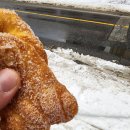 행복한 꽈배기 이미지