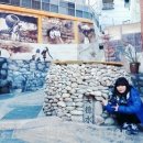 천덕수 우물 앞 이미지