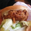 케이씨에프 | [왕십리 맛집] 맘스터치(★★★) 싸이버거 저도 한 번 먹어 보았는데요.