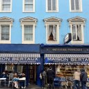 winning dog story's | 여행 l 5박 6일 영국🇬🇧] 2일차(2) 소호 거리, 피카딜리서커스 (주변 맛집, 기념품추천) 뮤지컬 위키드 후기