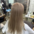 7233 | 밤티나는 머리 해결 홍대염색 켄지스타일 탈색 코토리베이지 후기