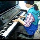 금암중 1학년 안성아 양의 피아노 독주 이미지