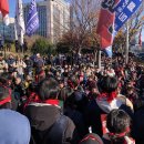 롯데백화점 남문 앞 이미지