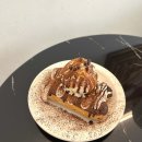 로빈 | [강남] 신논현 카페 ‘아란로빈’ 후기☕️