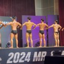 보디빌더 대회 이미지