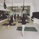 소도구를 이용한 기초 필라테스 이미지