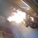 정말 무서운 리튬배터리 폭발사고들 (사고장면 주의) 이미지