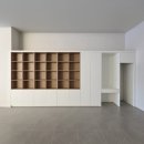 상업용 10 | 인천 논현동 | 상업공간 맞춤가구, 커스텀 책장 시공 설치 후기