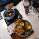 안녕 기린 | 신논현 우동 맛집 요미우돈교자 강남점 모모규 마라 우동 요미마제우동 코코아 기린생맥주 후기