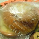 슈브레드빵 이미지