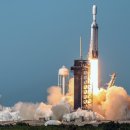 SpaceX, Falcon Heavy 로켓에 최종 NOAA GOES 기상 위성 발사 이미지