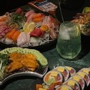하이드아웃다이닝