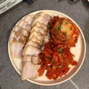 더삼겹 | 압구정 한식 맛집 더기와 후기 | 삼겹수육 밀푀유나베 봄동비빔밥