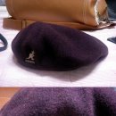 Kangol cap wool wine 팝니다. 이미지