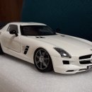 [판매완료] 1:18 GT오토스 벤츠 SLS AMG 화이트&노레브 벤츠 AMG GT S 옐로우 딜러버젼 커스텀 판매 또는 교환 합니다 이미지