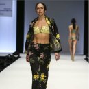 (주)런웨이인터네셔널 이미지