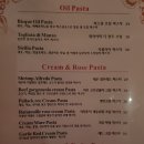 수동 본 쉐르빌 | [강남] 고급스러운 분위기의 강남역 와인바 데이트 '먼데이블루스'