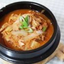 참치김치찌개 밥 도둑 묵은지 요리 이미지