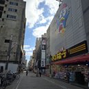 돈키호테, 이치란, 슈프림, 스투시, 베이프, 오렌지스트릿, 아이스도그, 우오신스시, 인형뽑기, 쿠시카츠)