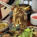 신매2공영주차장 앞 | 대구 수성구 신매역 맛집 점심 밥집으로 추천하는 카페동이 시지점