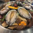 한 번 맛보면 단골 예약! 멀리서도 찾아오는 소갈비찜 맛집 이미지