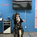 [늘푸른노인주간보호센터 안성점] 사회적응 프로그램-한국가요작가협회 음악 봉사 공연 이미지