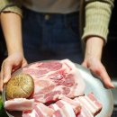 용산농장 | 용산 고기 맛집 숯장 삼각지 고깃집 농장직송 듀록 삼겹살 돼지고기