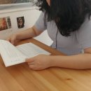 콤마 에이전시 | [1st독자리뷰] 온전한 독립출판의 경험! <희곡 가스등> 편집 후기