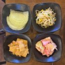 구명동닭갈비 | 중구/명동 맛집] 인심 가득 국내산 닭다리살 조리로 쫄깃한 치즈닭갈비 명동점심맛집 ‘은앤정명동닭갈비’