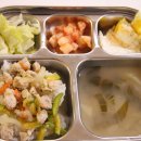 6월7일식단-애호박덮밥,미소장국,달걀프라이,배추김치,양상추샐러드 이미지