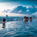 하늘수영장 이미지