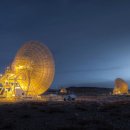 우주통신 이미지