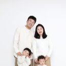 명성사진관 - 창녕군 옥만길 38 | 부산 셀프 사진관 가족사진 촬영, 재방문 가족의 아이들 성장 기록 남기기 -사직동 사진관
