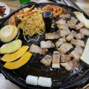 태봉큰집마트 | 신안동 먹자골목] 광주역 고깃집 윤가네 솥뚜껑 김치삼겹살