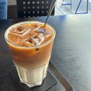 카페 델 꼬또네 - 종로구 | 커피, 쇼룸도 함께 구경할 수 있는 성수 카페 ‘카페 델 꼬또네 스위치 플래그십 성수점’ 방문 후기!