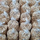 재래종청차조/쥐눈이콩/선비콩/토종 늦서리태/파란찰콩/메조/녹두/붉은팥/자연산둥굴레/야생돼지감자/결명자/무茶/흑찰옥수수뻥/옥수수차 이미지