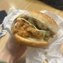 맘스터치(영등포구청역점) | 맘스터치 신메뉴 후덕죽 커플 세트 솔직 후기 (빅싸이순살, 통새우버거,싸이버거)