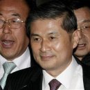 Disgraced cloning expert convicted in S. Korea : 불명예 유전자 복제 전문가는 유죄판결을 받았다. 이미지