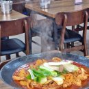 오로지닭 이미지