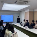 AI와 함께하는 스마트폰 세상 이미지